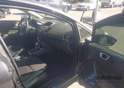 2015 Ford Fiesta Se из США, поврежденный, VIN 3FADP4BJ5FM161871